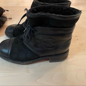 Chanel CC Quilter Winter Lace Boots